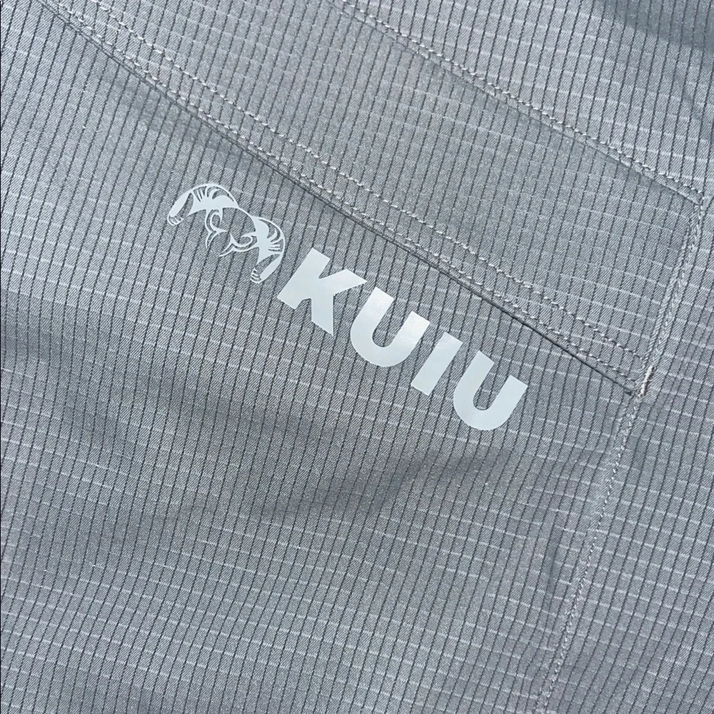 KUIU Men's Cargo Shorts in Gray “Tiburon” - Picture 2 of 7